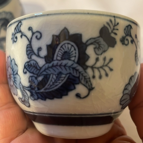 Pier 1 Blue and White Tea Sake Cups Set of 4 - VINTAGE - Picture 7 of 8